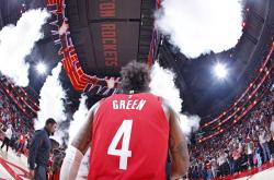 开云体育下载-关于森林狼客场击败勇士，艾德华兹得分稳定的信息