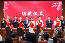 开云下载-韩国运动员喜获佳绩，成绩斐然